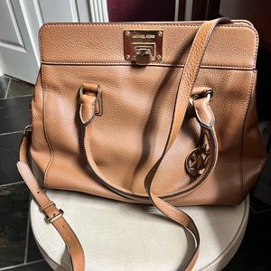 Nice MK BAG in great condition